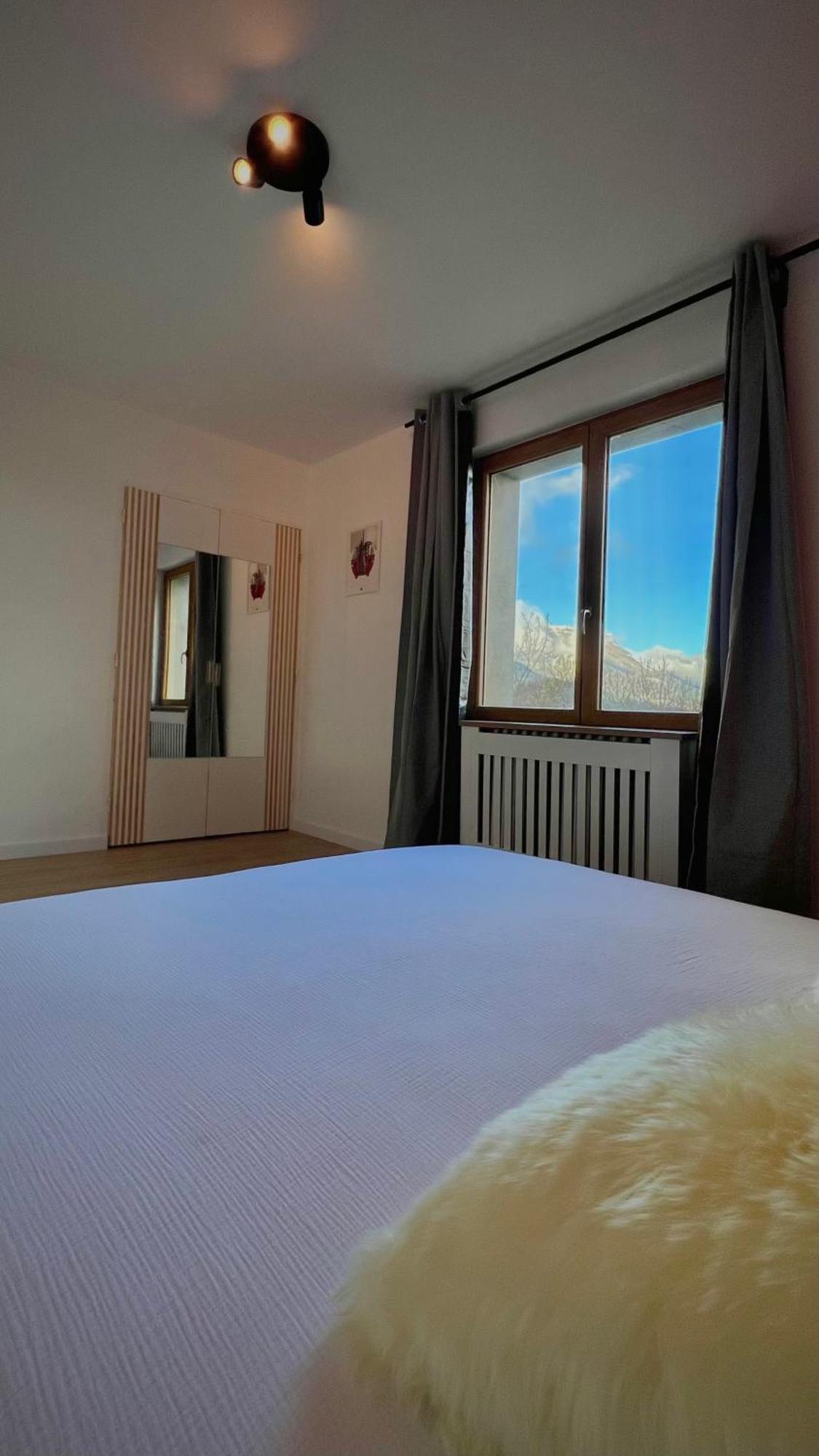 Logement Chaleureux Haut De Gamme Dans Le Trieves - Wifi - Netflix Clelles Eksteriør billede